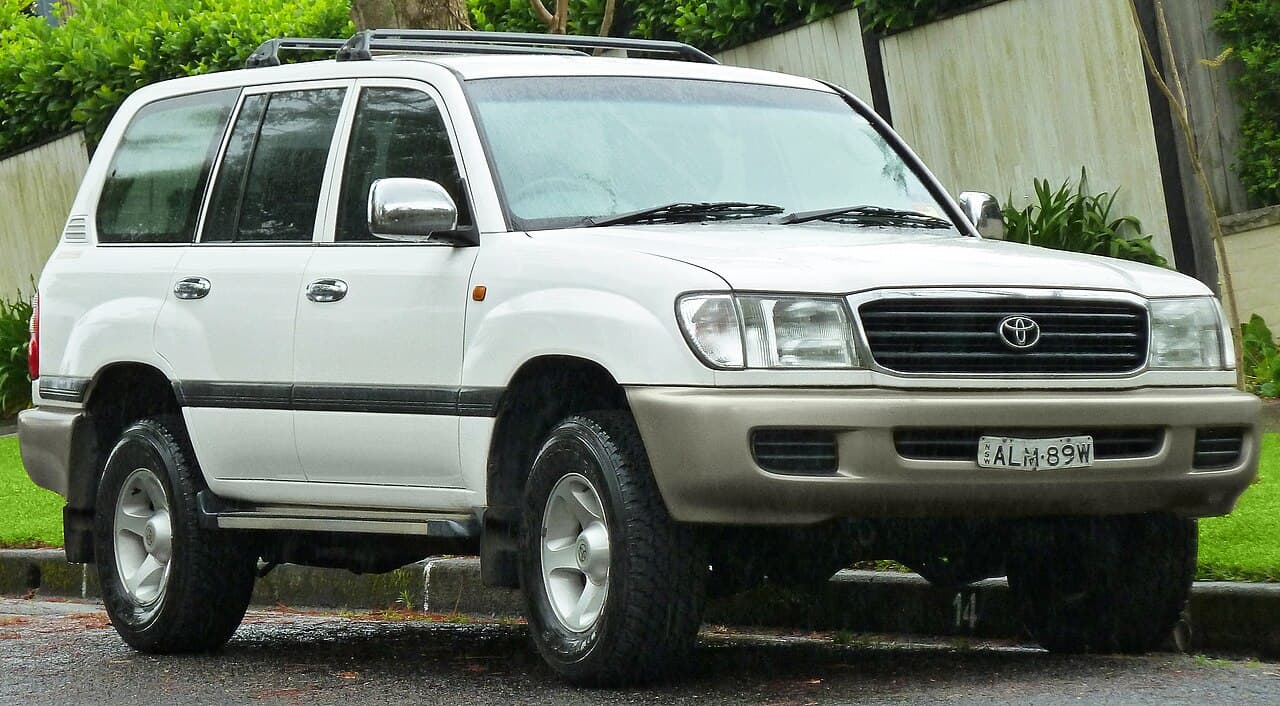Used Toyota Land Cruiser 100-series GXL wagon, the sort of touring wagon Australians already own